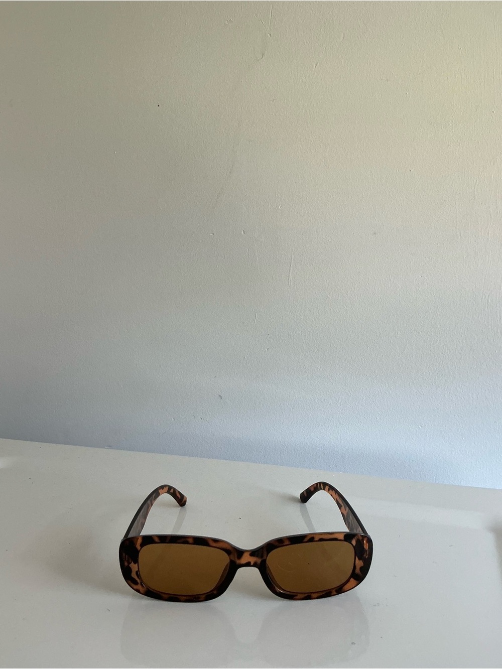 Tortoiseshell Rectangle Women's Sunglasses - Brown Lenses